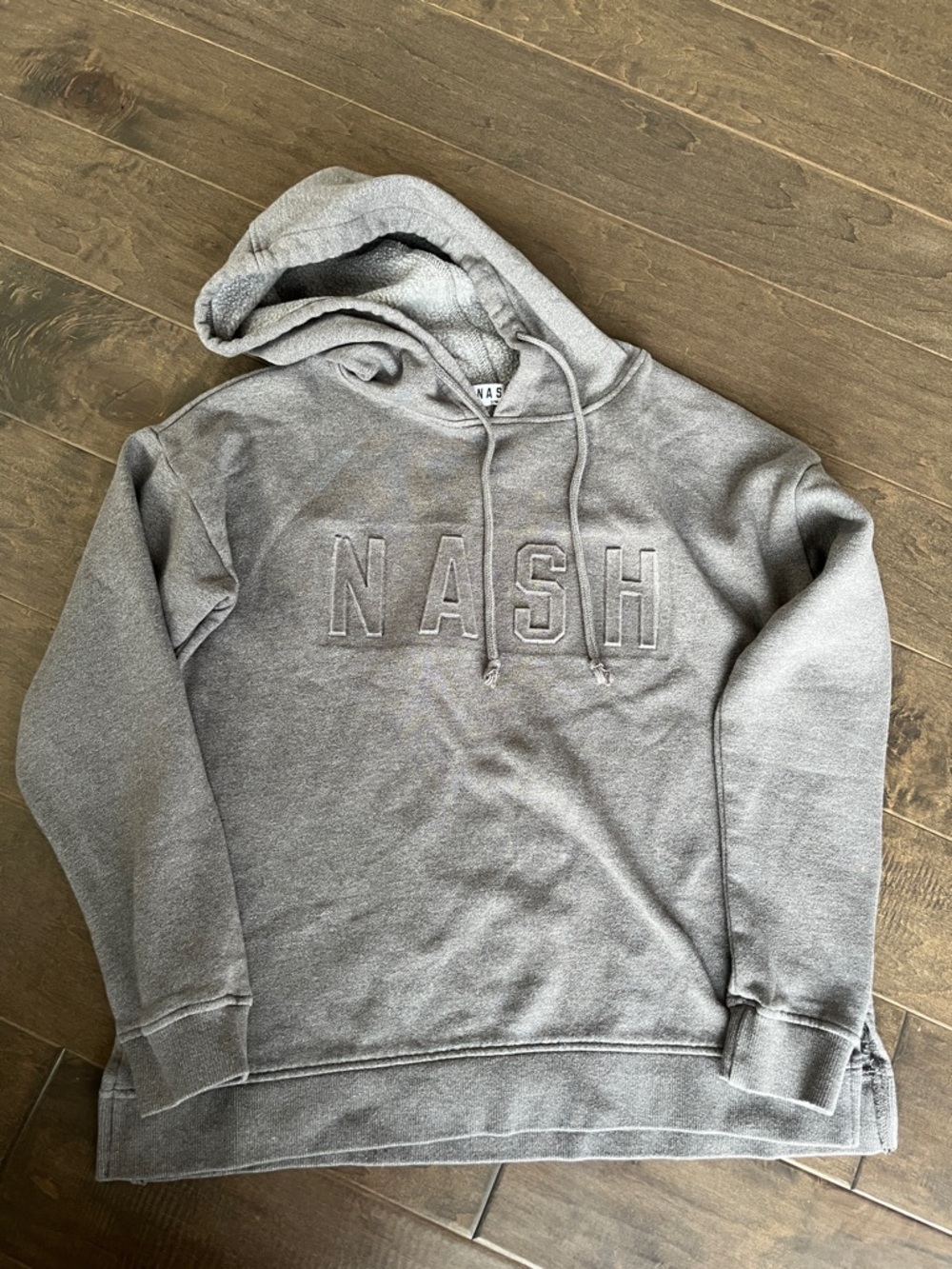NASH Women's Ash Gray Pullover Hoodie
